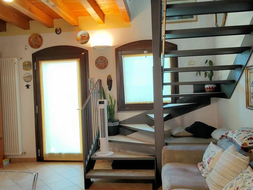Casa indipendente a Lodi in Cascina Barbinetta - Foto 5
