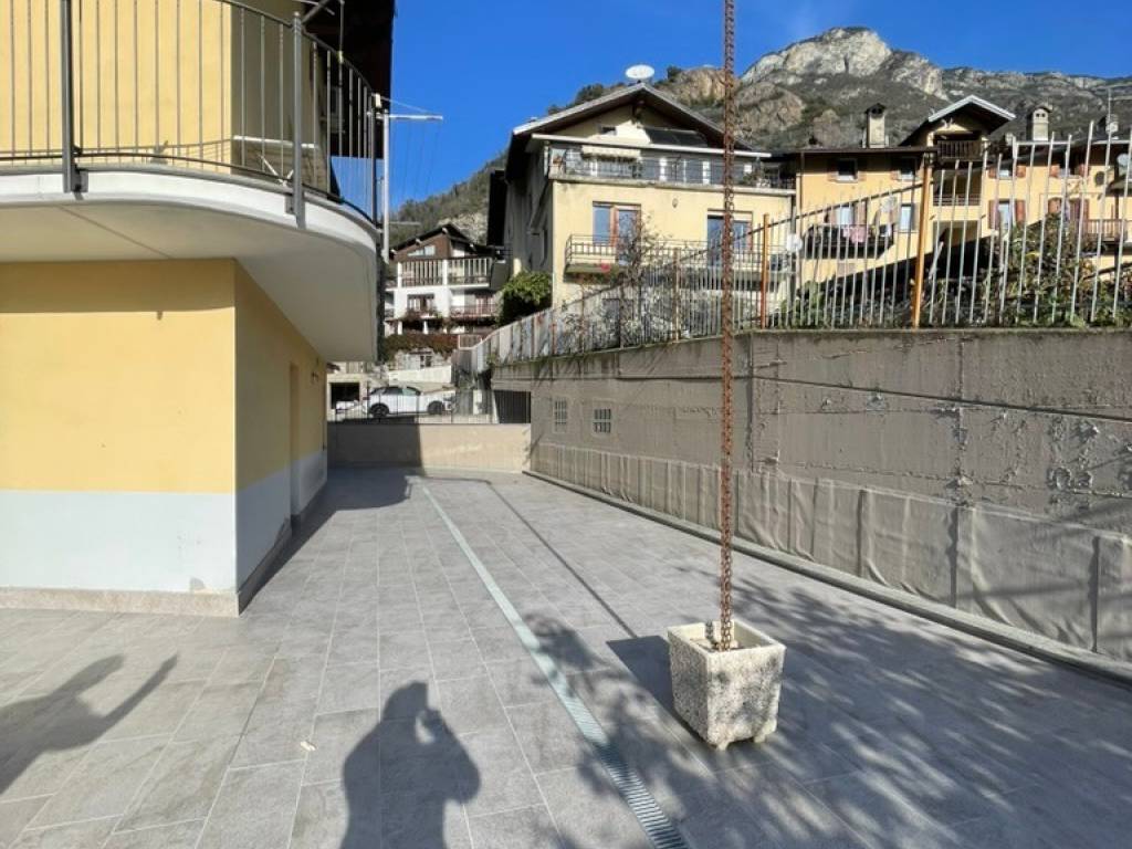 Appartamento a Chatillon in Via Tour De Grange, 24 - Foto 2
