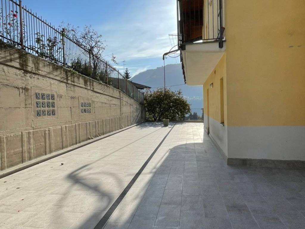 Appartamento a Chatillon in Via Tour De Grange, 24 - Foto 3