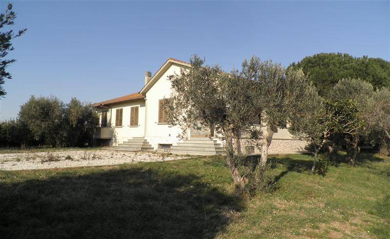 Villa a Rosignano marittimo in Stradone del Tripesce - Foto 2