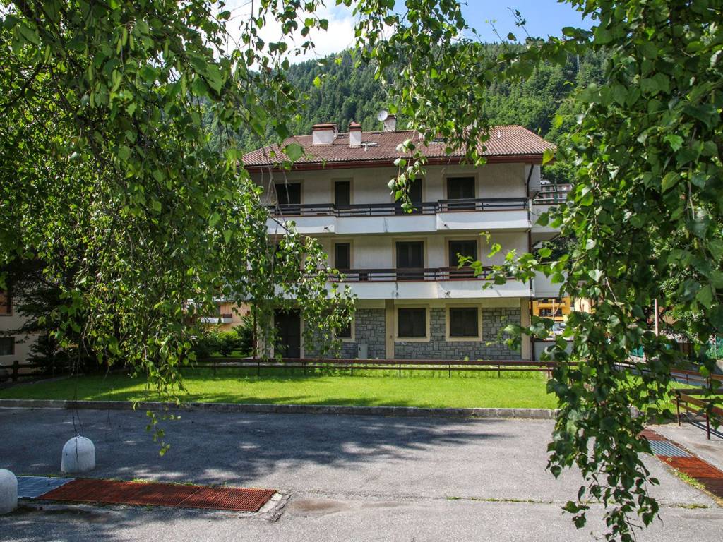 Appartamento a Aprica in Via Garofano Rosso, 2 - Foto 4