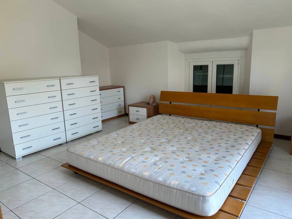 Appartamento a Verbania in Via Vigne Basse - Foto 2