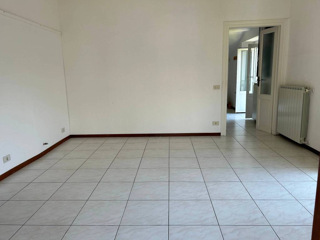 Appartamento a Verbania in Via Vigne Basse - Foto 5