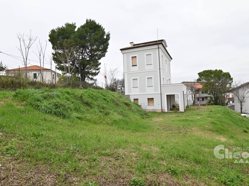 Villa a Chieti in Via dei Peligni - Foto 4