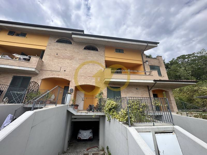 Appartamento a Montecosaro in Viale della Vittoria - Foto 2