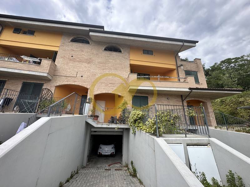 Appartamento a Montecosaro in Viale della Vittoria - Foto 3