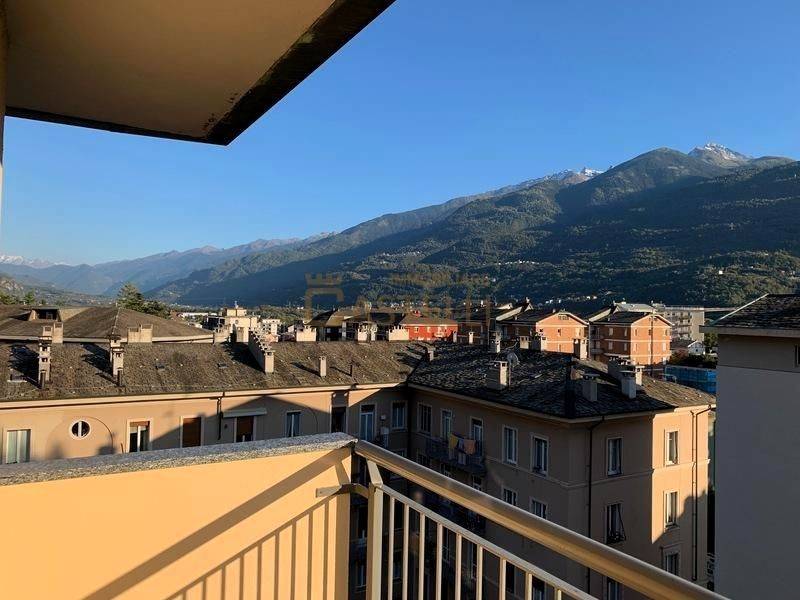 Appartamento a Sondrio in Via Stelvio, 19 - Foto 2