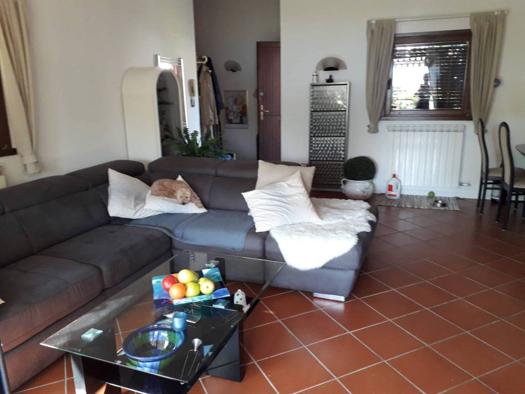 Appartamento a Cuasso al monte in Via Casamora, 21 - Foto 5