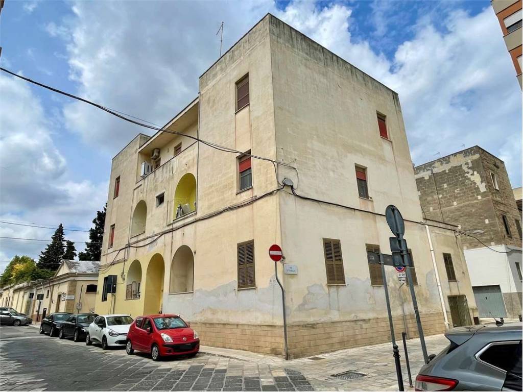 Appartamento a Brindisi in Via Madonna delle Neve, 38 - Foto 2