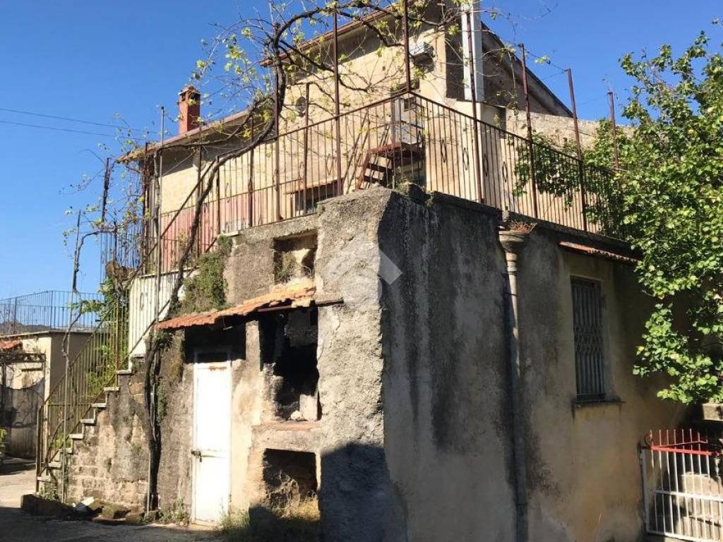 Casa indipendente a Sant'agata de' goti in Contrada Restinola, 2 - Foto 3