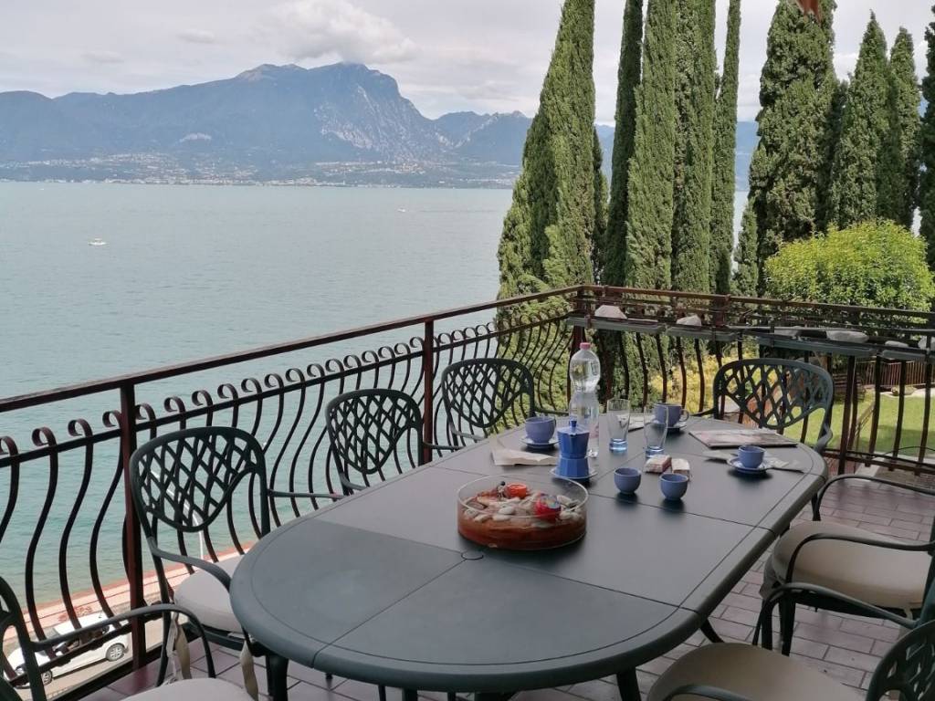 Appartamento a Torri del benaco in Località Eremitaggio, 63 - Foto 2