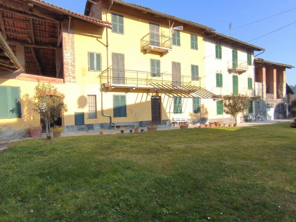 Villa a Passerano marmorito in Strada Provinciale 78 - Foto 2