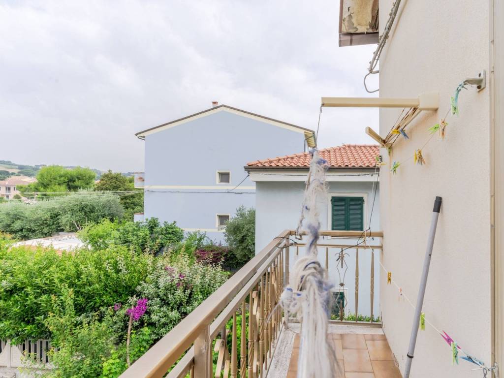Appartamento a Civitanova marche in Via Cristoforo Colombo, 506 - Foto 4