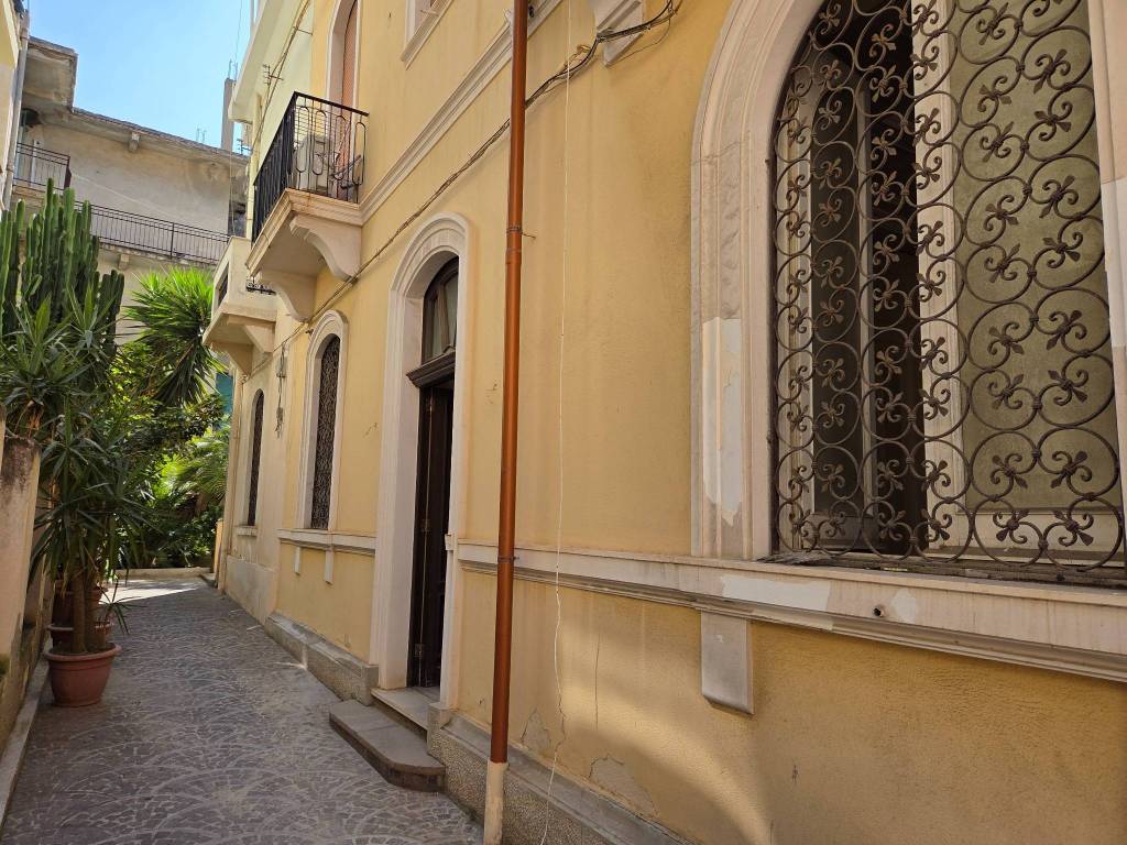 Appartamento a Reggio calabria in Via Tommaso Gulli - Foto 2