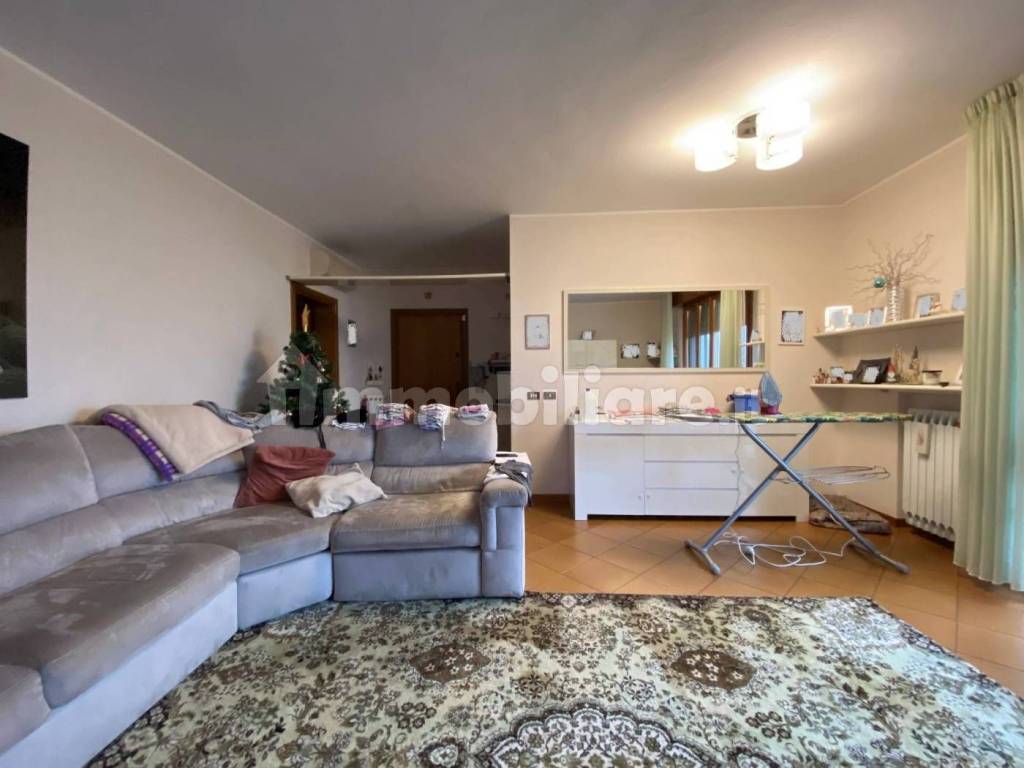 Villa a Reggio emilia in Via Georgi Dimitrov - Foto 3
