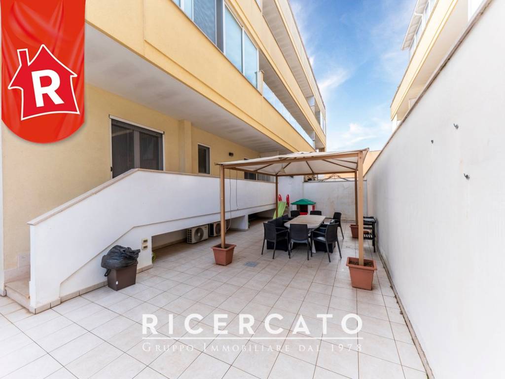 Appartamento a Lizzanello in Via Giovanni Verga, 19 - Foto 2