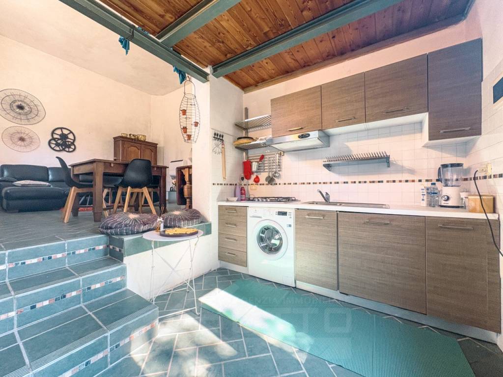 Casa indipendente a Oleggio castello in via dolomiti 8 - Foto 5
