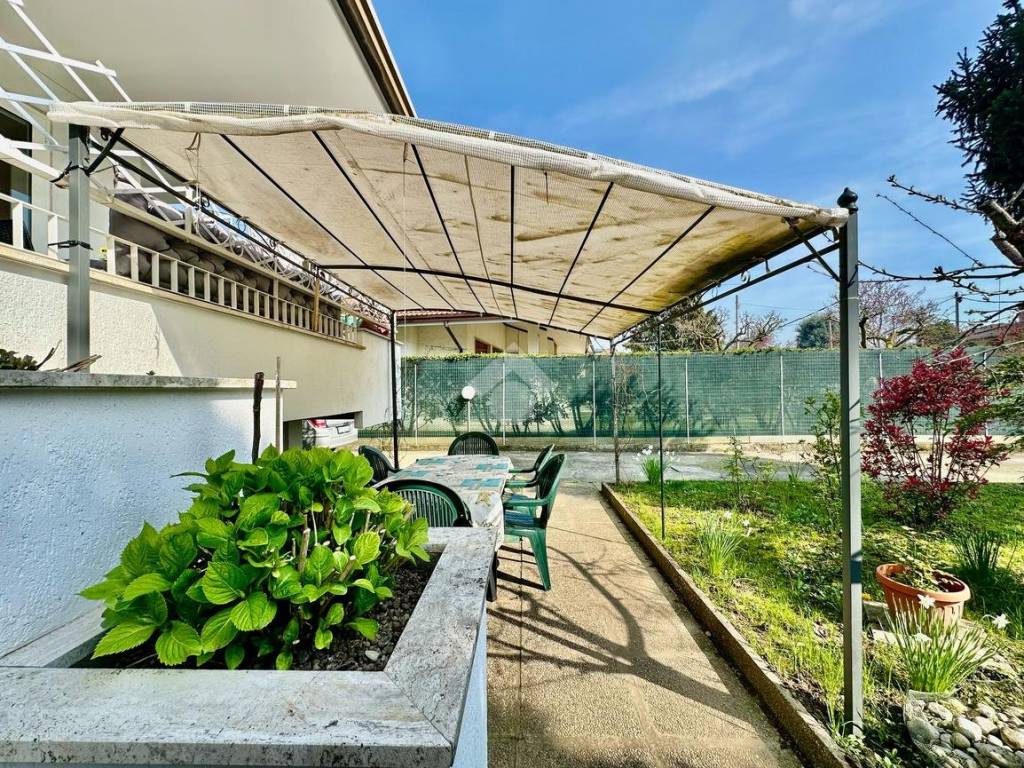 Villa a Abano terme in Via Puccini, 13 - Foto 5