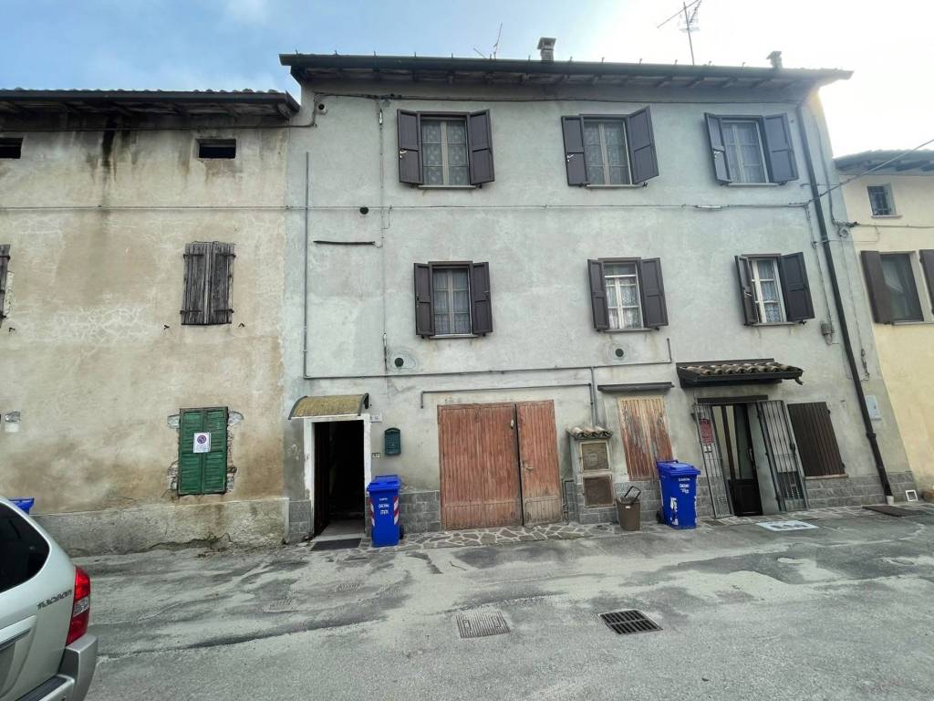 Appartamento a Traversetolo in Via Leonardo da Vinci, 16 - Foto 2