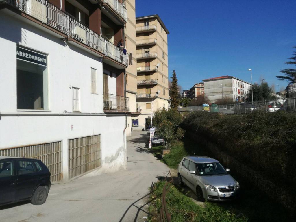 Immobile a Avellino - Foto 2