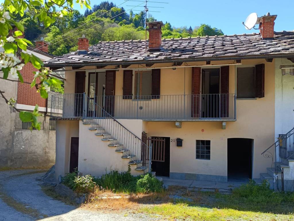 Villa a Barge in Via Paesana, 21 - Foto 3