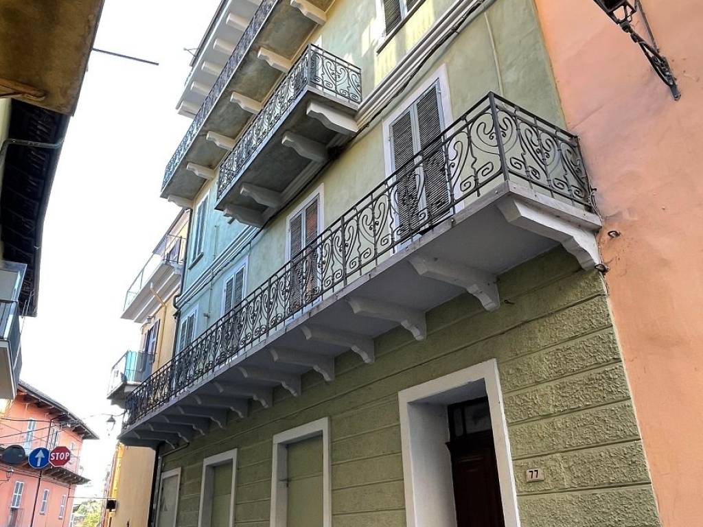 Casa indipendente a Canelli in Via Vittorio Alfieri, 75 - Foto 2