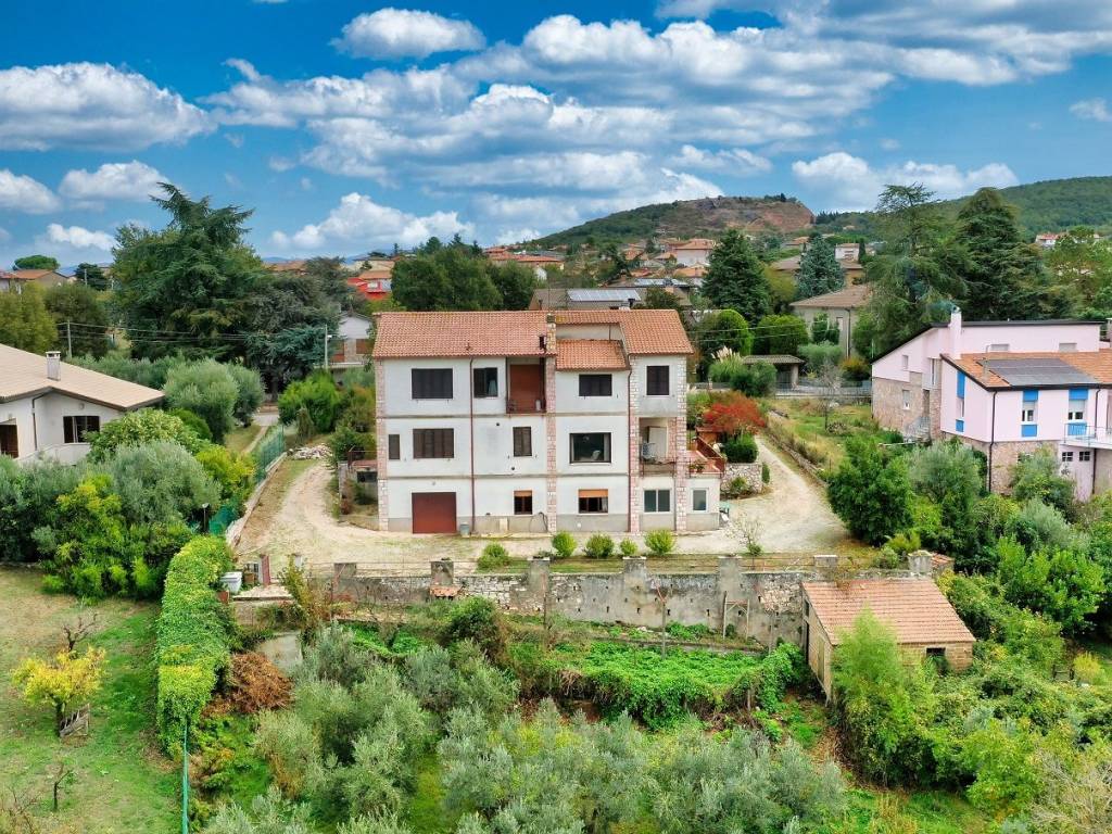 Villa a Gualdo cattaneo in Via Tagliamento - Foto 3