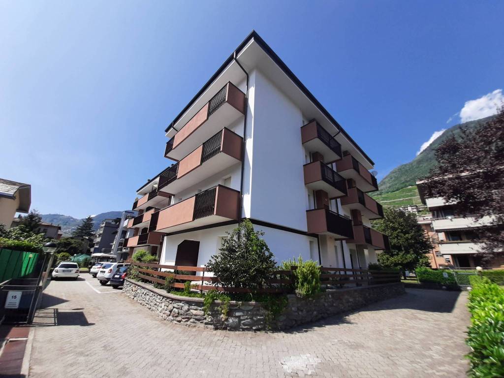 Appartamento a Sondrio in Via Don Giovanni Bosco, 55 - Foto 2