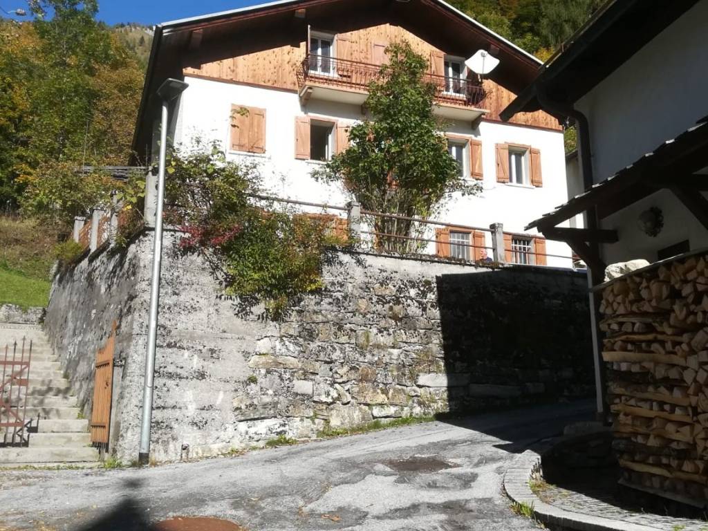 Palazzo / stabile a Val di zoldo in Via de Sora - Foto 2