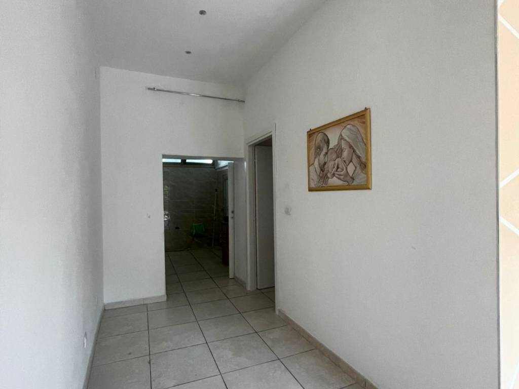 Appartamento a Salerno in Via Ostaglio, 54 - Foto 3
