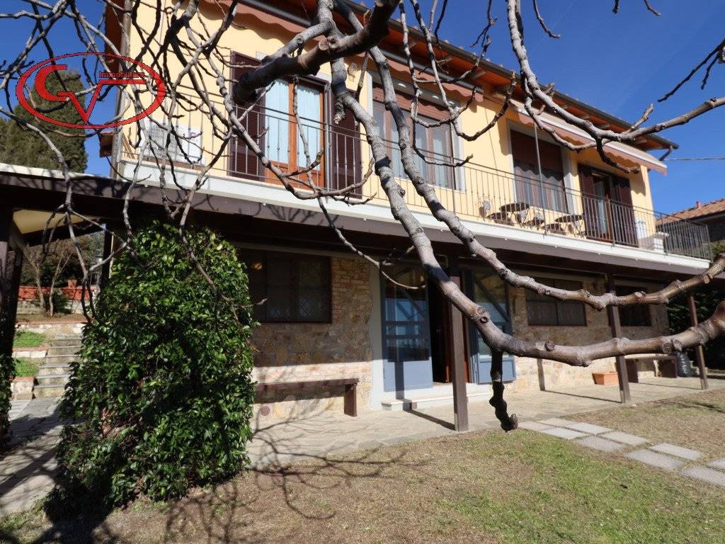 Villa a Bucine in Strada Provinciale Val d'Ambra - Foto 2