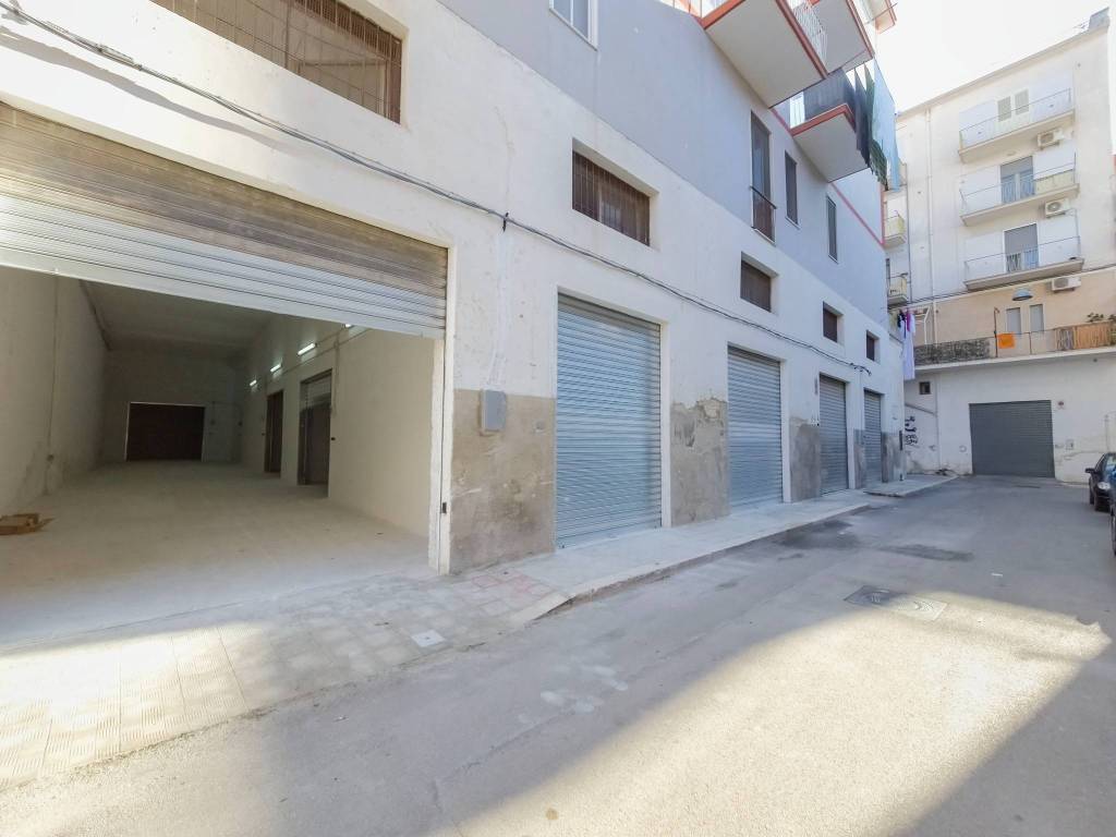 Box / garage a Manfredonia in Via La Castellana, 6 - Foto 2