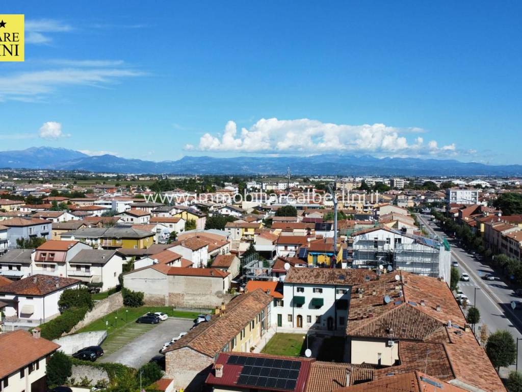 Appartamento a Villafranca di verona in Via della Pace - Foto 4