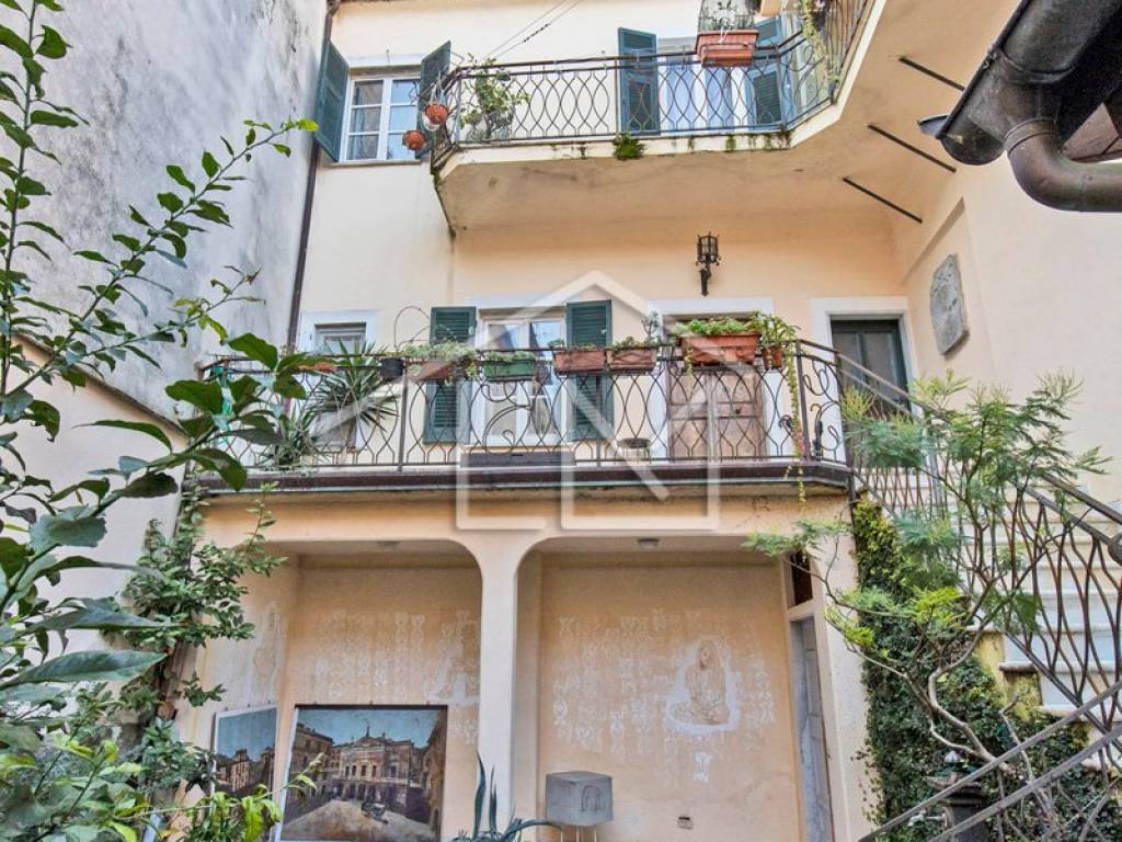 Appartamento a Sarzana in Via Giuseppe Mazzini, 40 - Foto 3