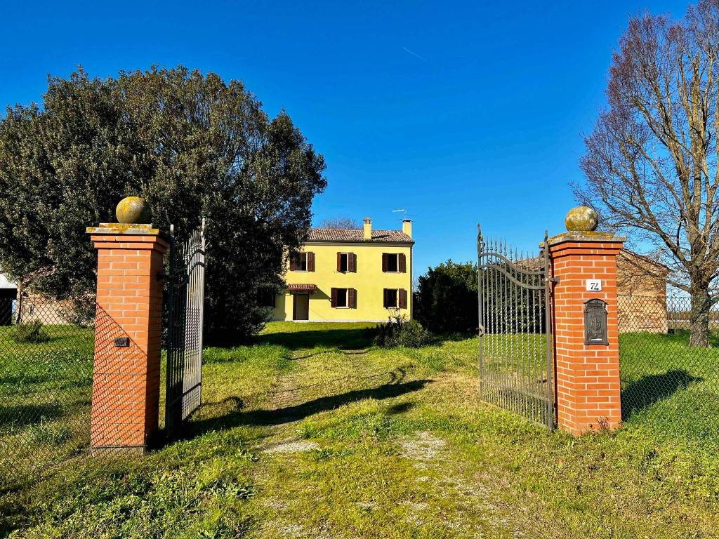 Casa indipendente a Alfonsine in Via Valeria, 74 - Foto 4