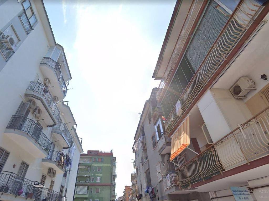 Appartamento a Napoli in Via Comunale Catena, 24 - Foto 3