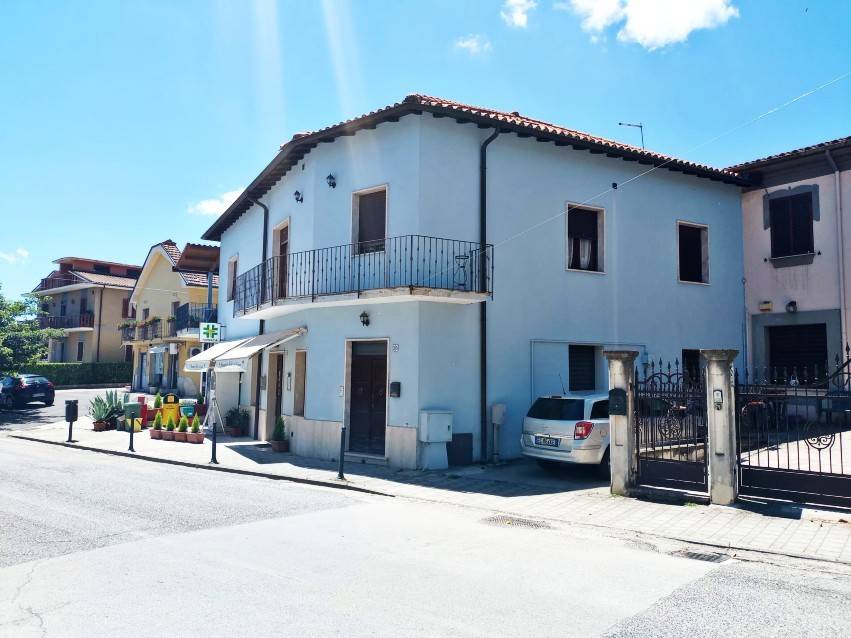Palazzo / stabile a Greccio in Piazza Madonna di Loreto, 22 - Foto 3