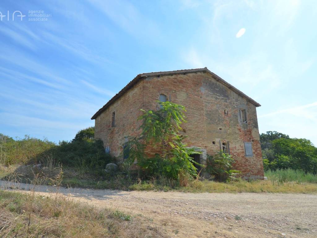 Rustico / casale a Spinetoli in Contrada Palazzi - Foto 2