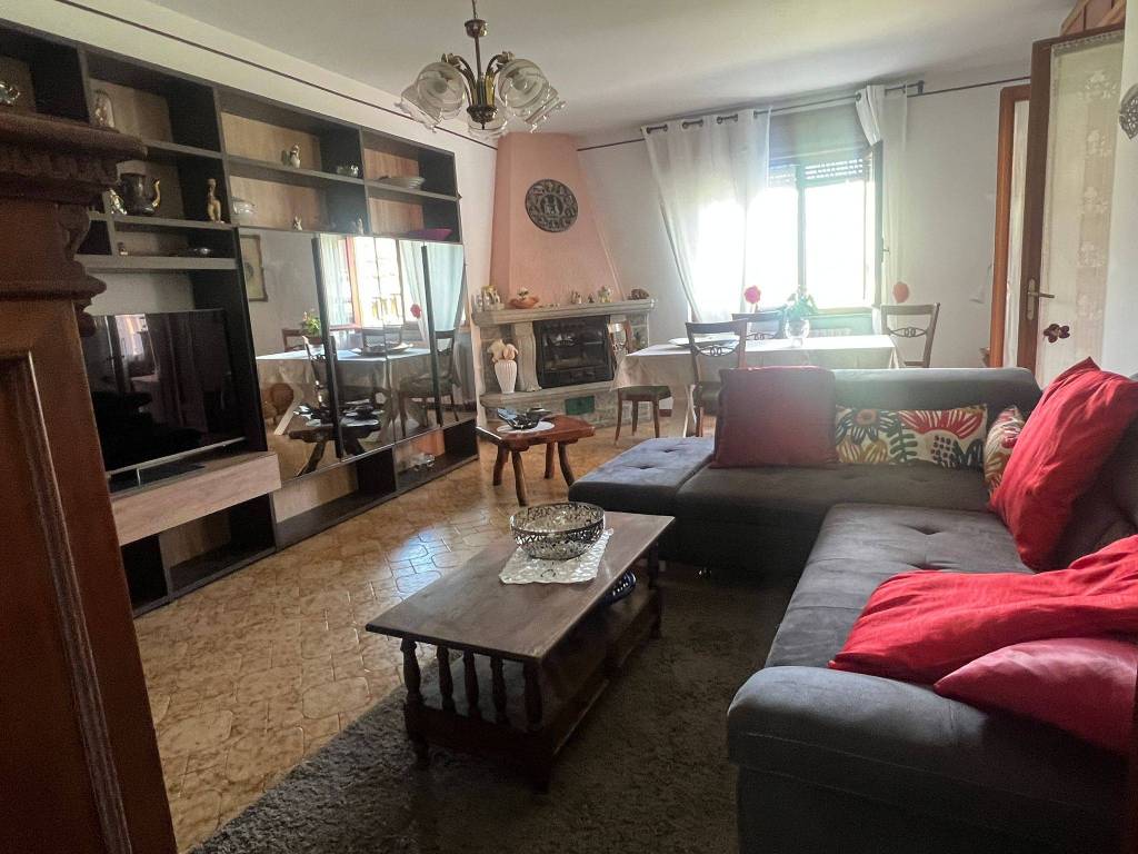 Appartamento a Gravellona toce in Via Pietro Pedolazzi - Foto 3
