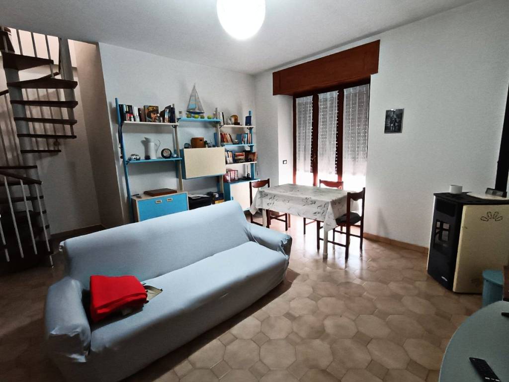 Appartamento a Greccio in Piazza Madonna di Loreto, 22 - Foto 2