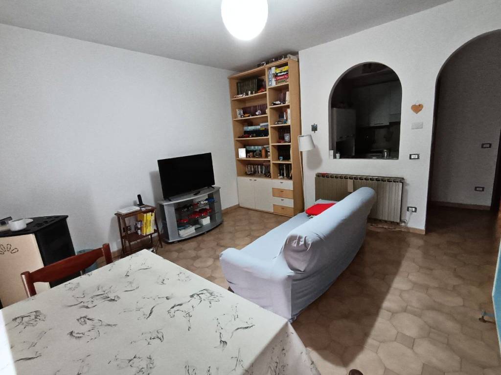 Appartamento a Greccio in Piazza Madonna di Loreto, 22 - Foto 3