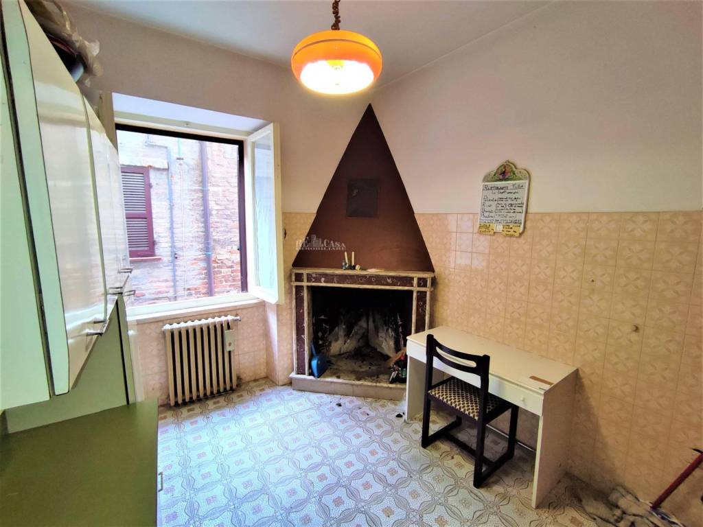 Casa indipendente a Ripatransone in piazza damiano damiani - Foto 2