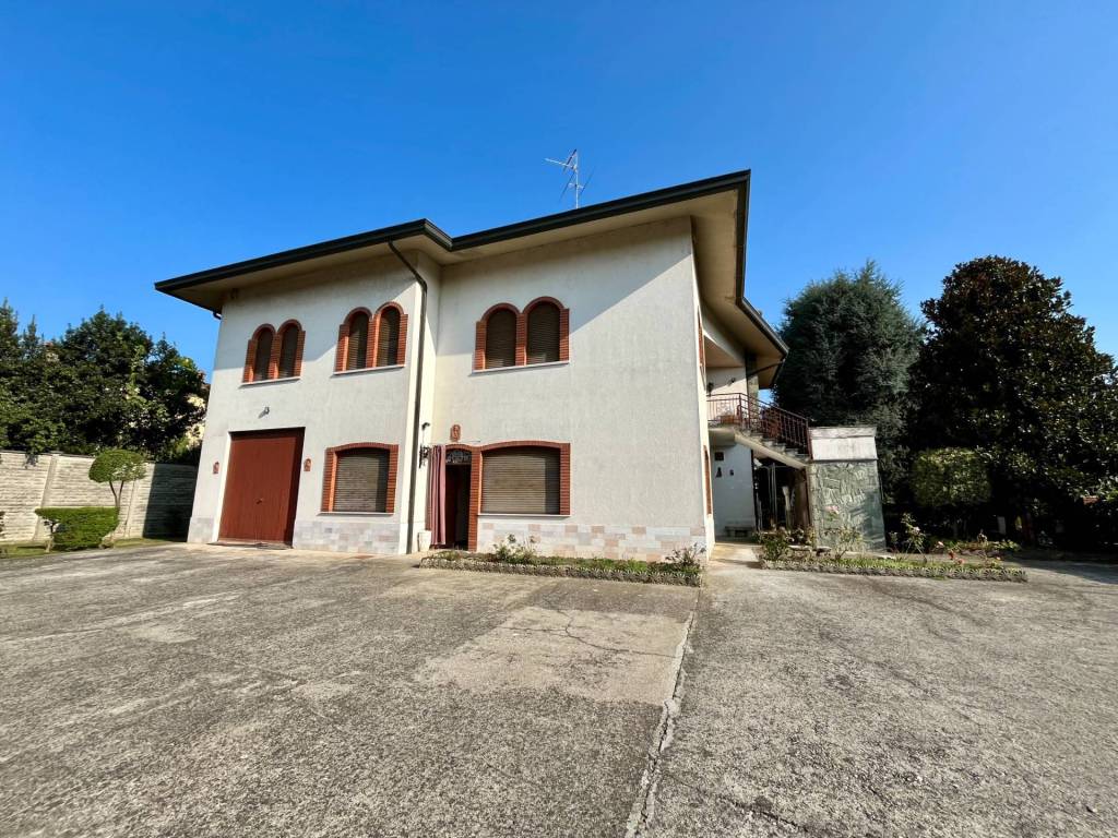 Villa a Cremona in Via Migliaro, 5 - Foto 2