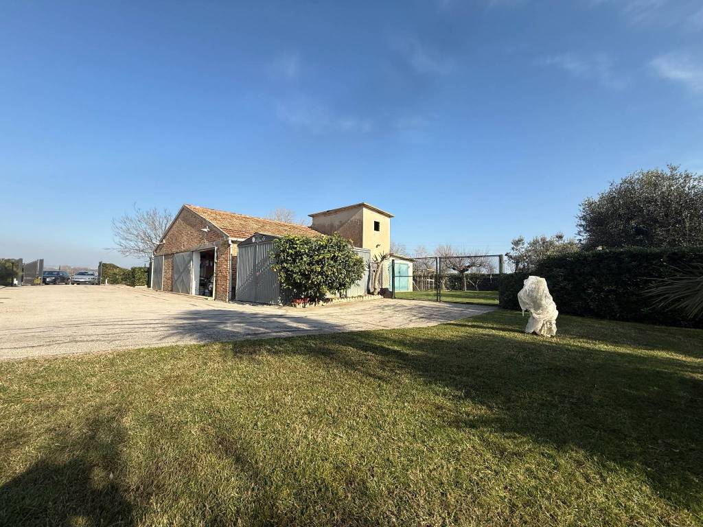 Villa a Porto recanati in Via Scossicci, 31 - Foto 4
