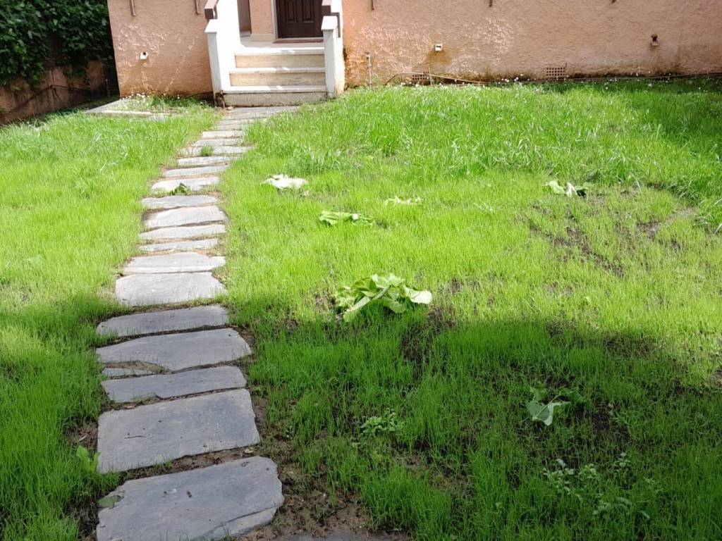 Villa a Pietrasanta in Viale Apua, 209 - Foto 3