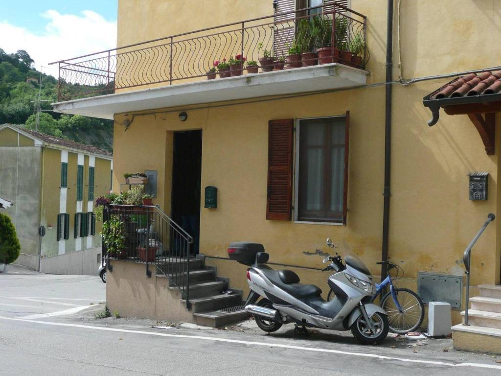 Appartamento a Teramo in Via Antonio De Albentiis - Foto 4