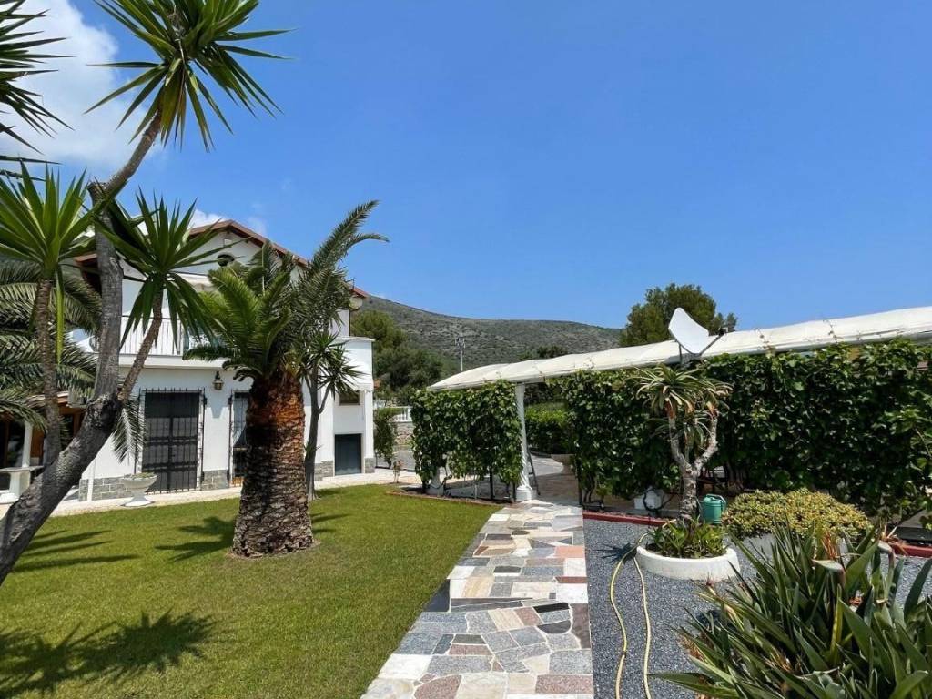 Villa a Ceriale - Foto 3