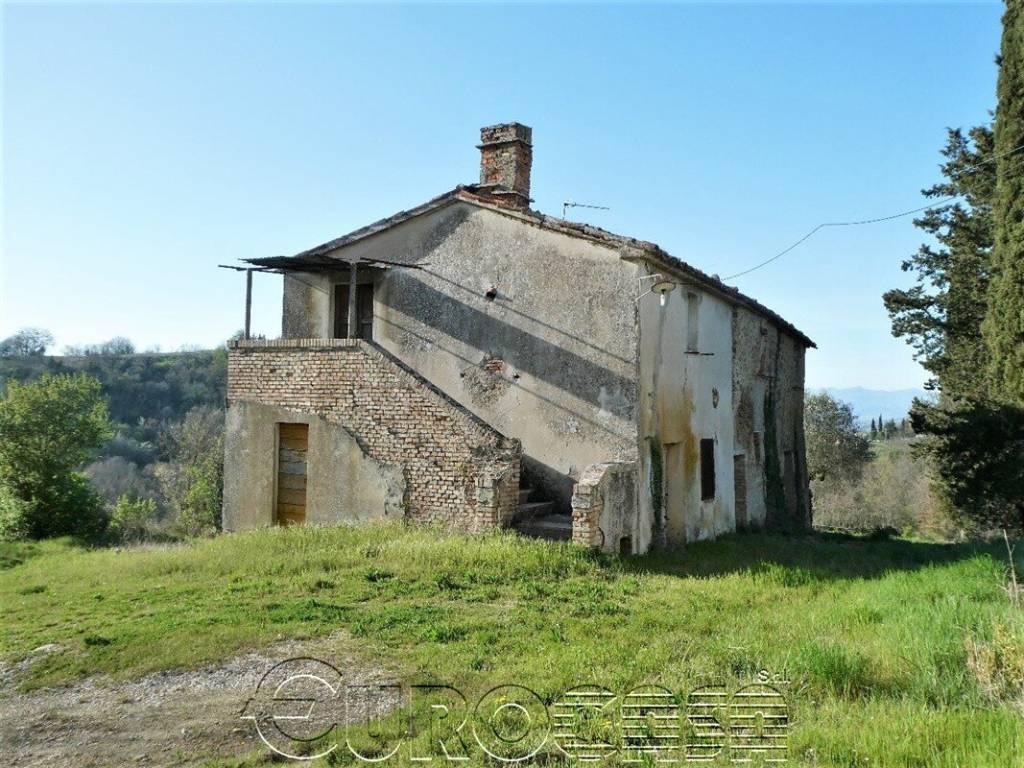 Rustico / casale a Umbertide in BADIA SAN CASSIANO - Foto 3