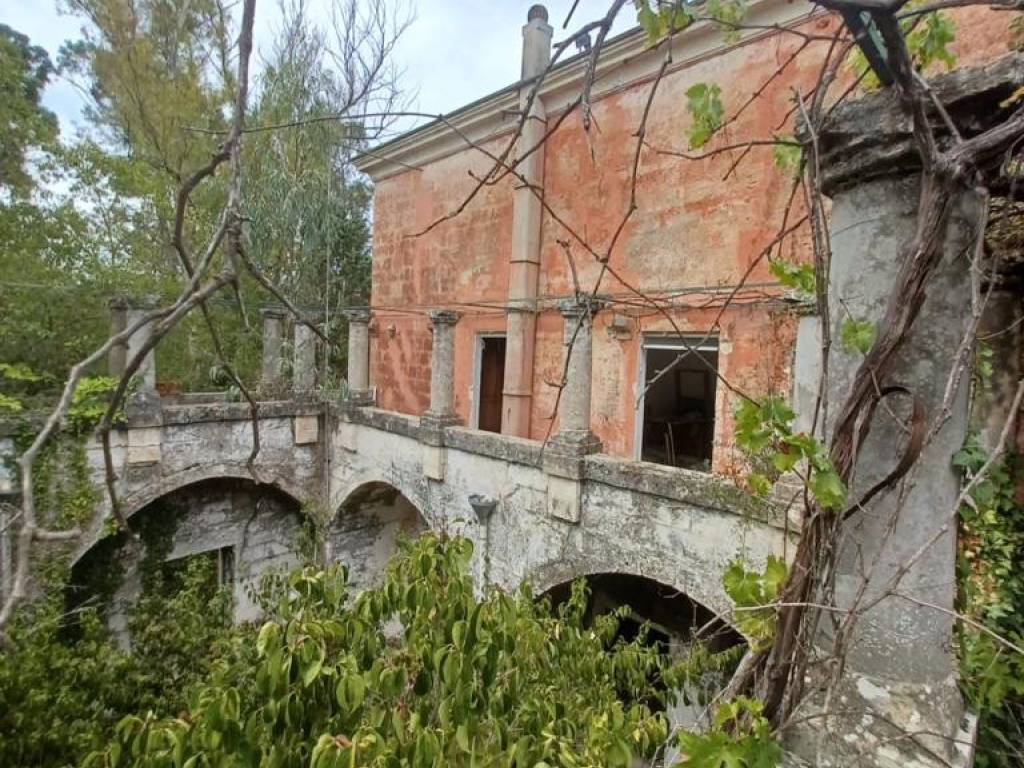 Rustico / casale a Francavilla fontana in Contrada La Franca - Foto 2