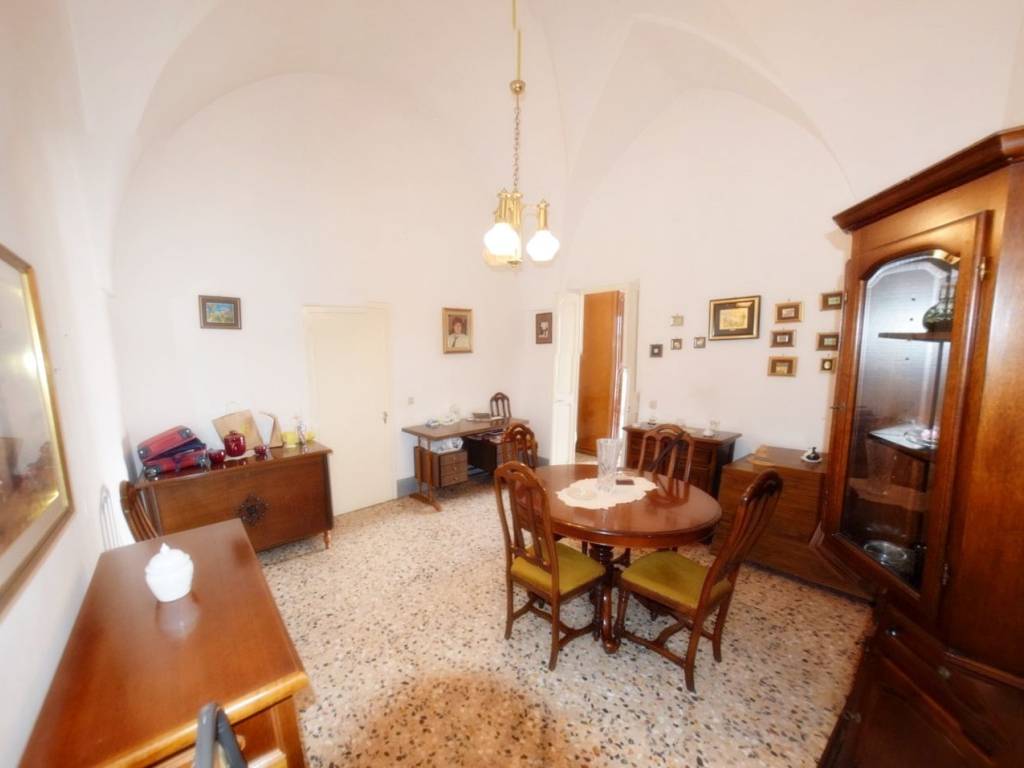 Casa indipendente a Castrignano del capo in Via Vittorio Veneto - Foto 4